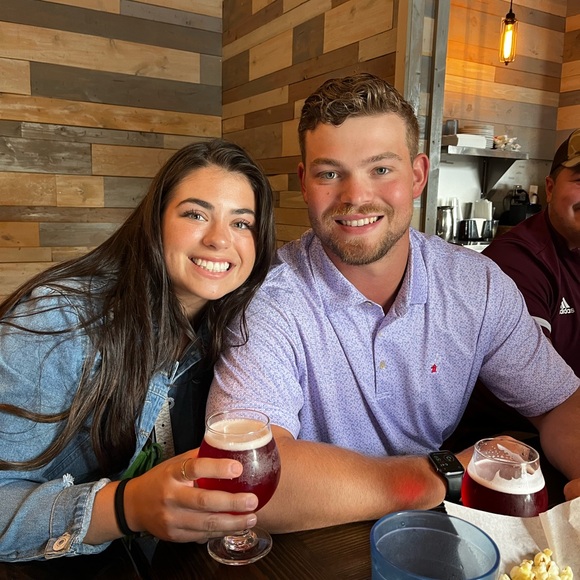 Meet your Posher, Jenna - Picture 1 of 1